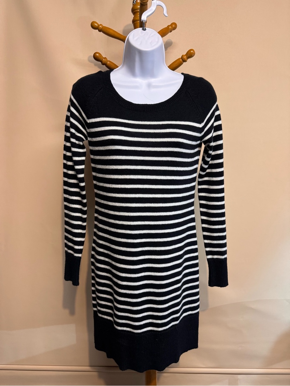 Black & White Striped Women's Knit Sweater Dress Size Petite XS